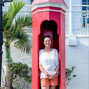 Meet your Posher, Jennifer